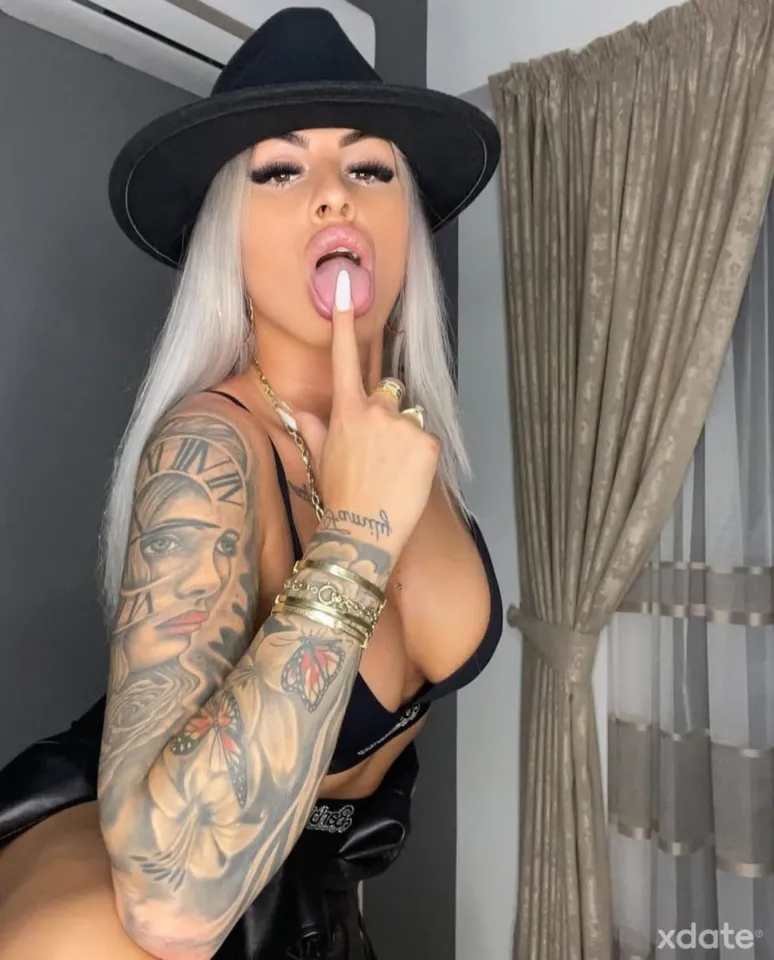 Erste Mal in Schweiz Geile Blondine Mit top Service — Foto 1