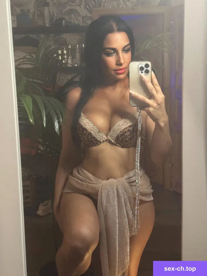 Neu Sharayma — Foto 1