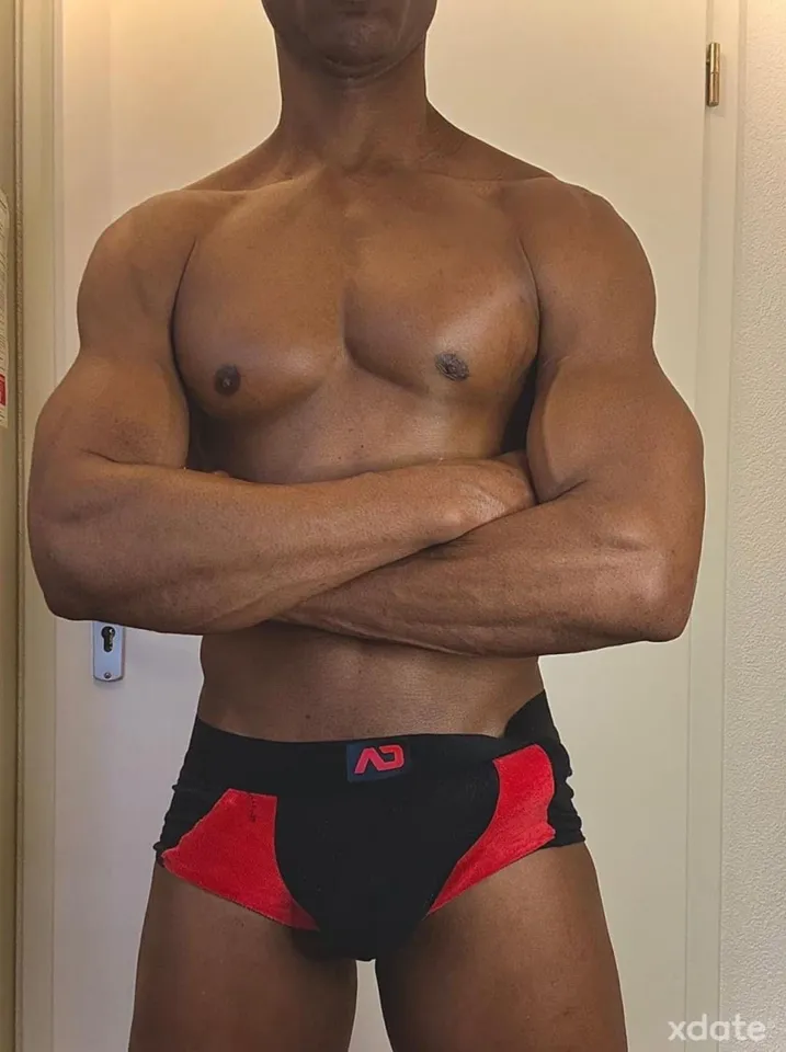 Schwarzer Brasilianer XXL🔥Escort service im Kanton Zürich 💦 — Foto 1