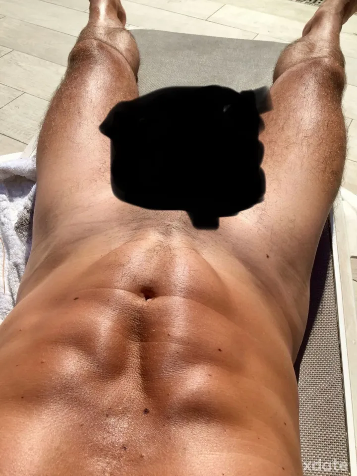 Mann für Frauen und Paare für unkomplizierte Sex Treffen — Foto 1